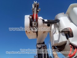 CAMION DE SERVICIO - INTERNATIONAL-4300 SBA 4X2 - 09652 - 9